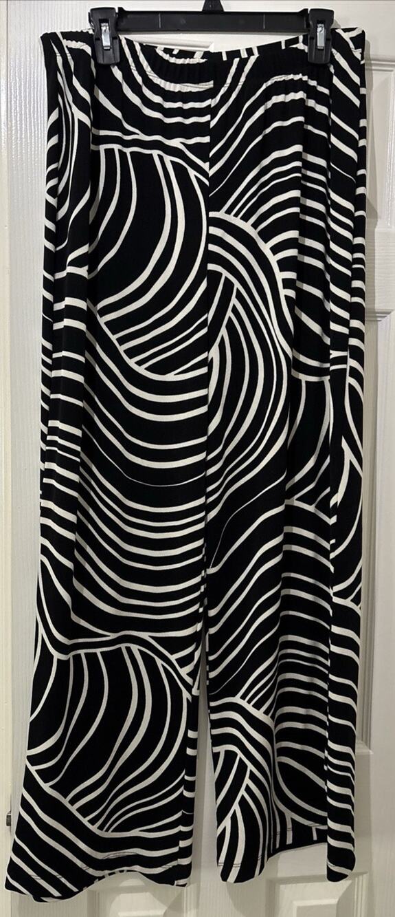 Chico's Travelers Wide Leg Pants Printed Black & Cream Size 2/L/U S 12 Packable